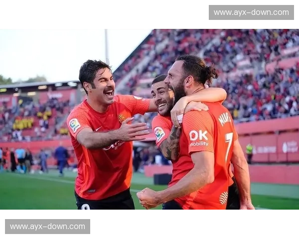 穆里奇头球争顶成功率65%,成马洛卡反击支点 穆里奇头球争顶成功率65%,成马洛卡反击支点